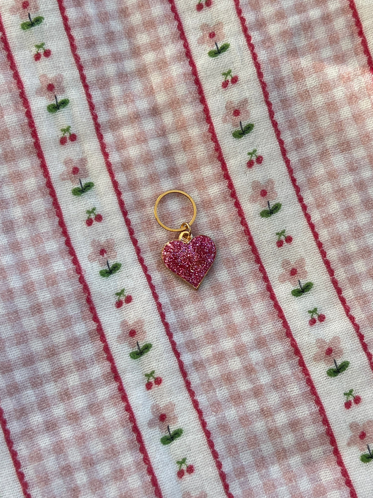 Pink Glitter Heart